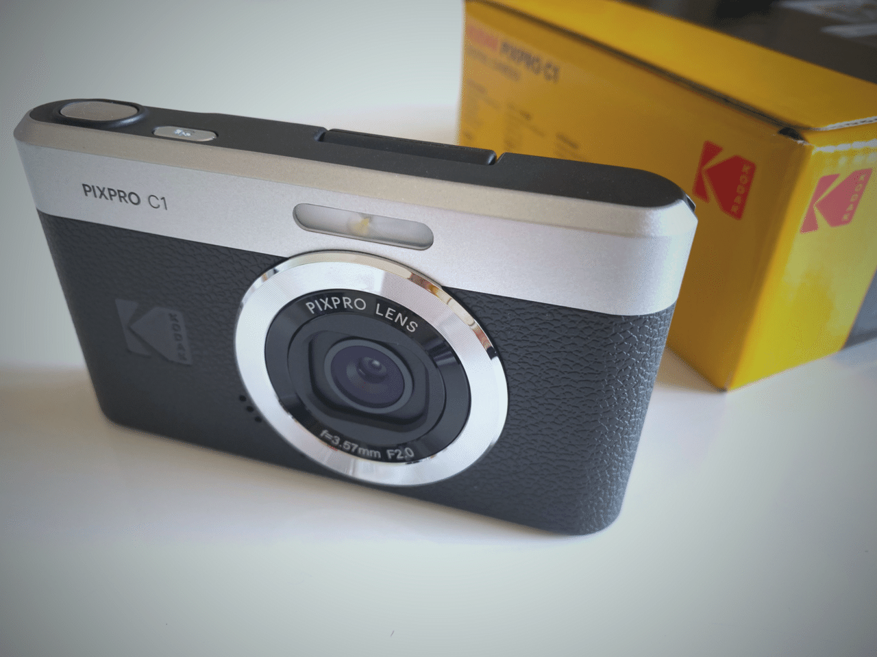 ♯948 Kodak コダツク RETINA REFLEXⅣ ドイツ製 革製カメラケース付き