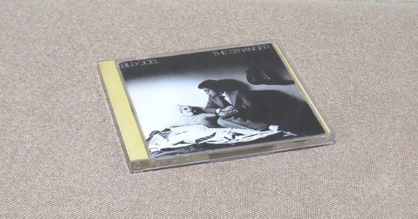 直筆サイン入り写真 スザンヌ・ヴェガ 歌手 Luka/フレーム別/SA鑑定済