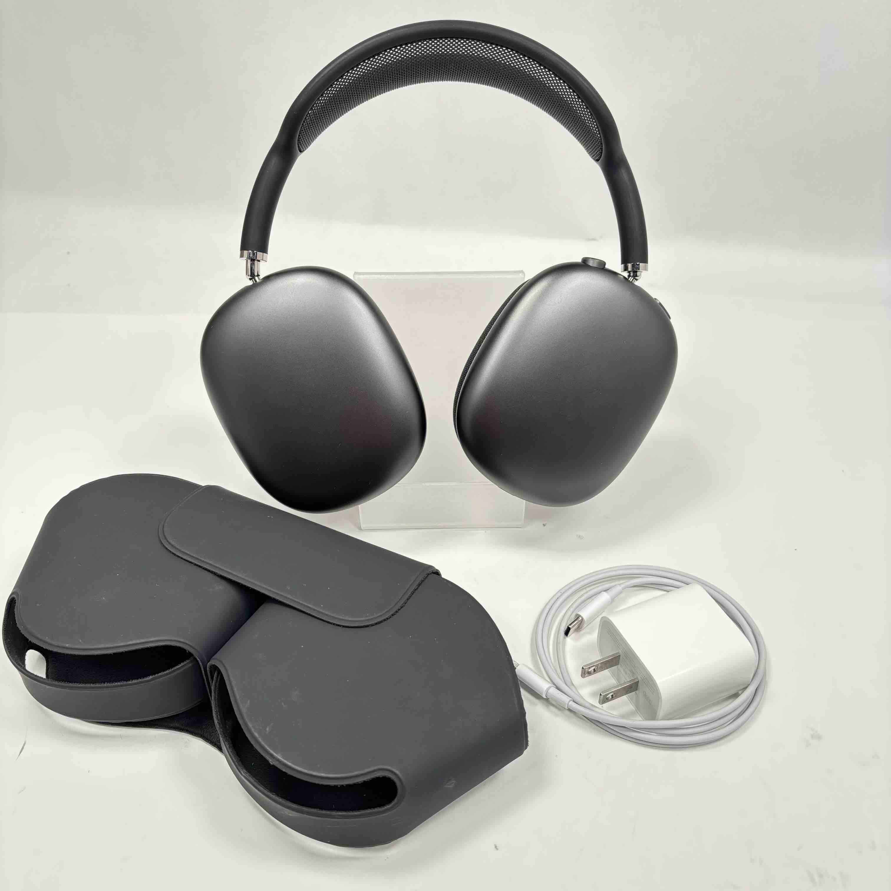 Apple AirPods Max A2096 Wireless Over-Ear Headphones Space Gray