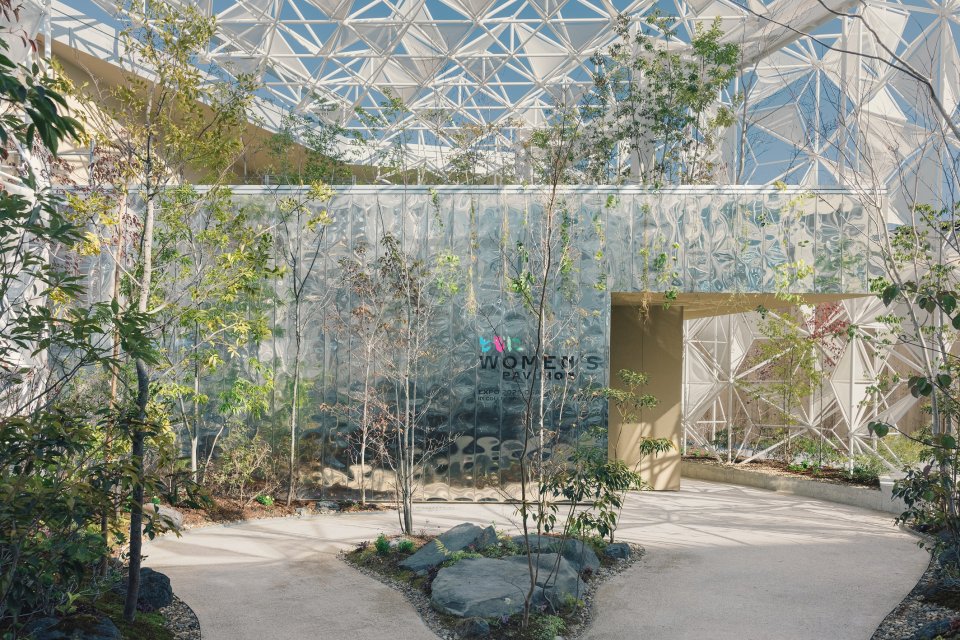 カルティエが「ウーマンズ パビリオン」を共同出展している 2025年大阪