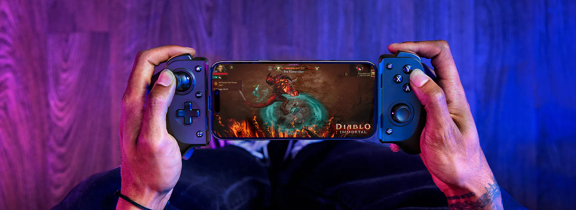 Razer Kishi V3 Controller for iPhone and Android | Razer United States
