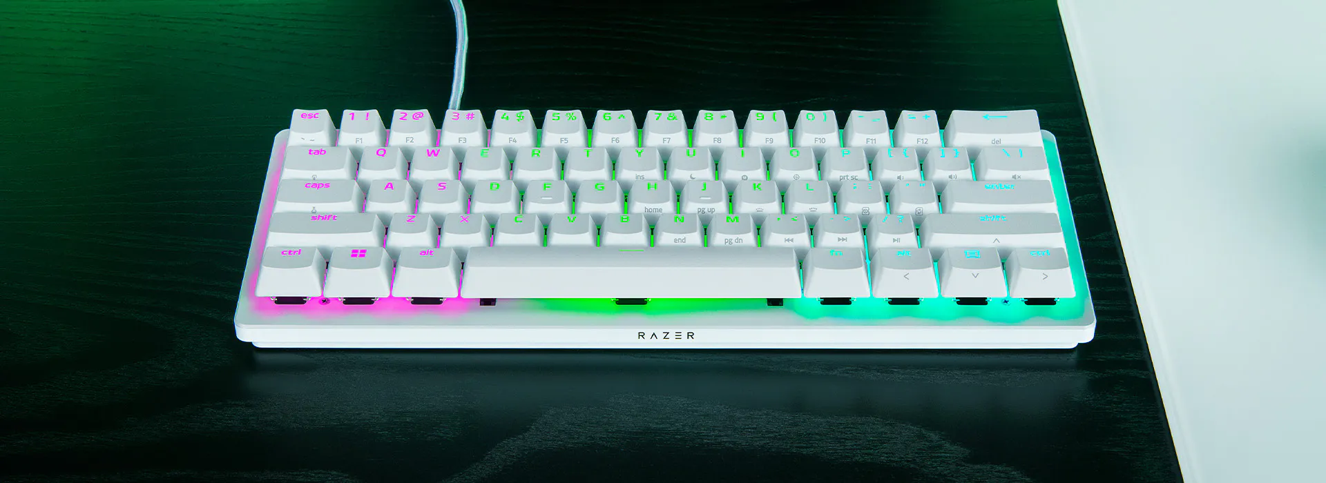 60% Compact Keyboard for Pros - Razer Huntsman V3 Pro Mini | Razer