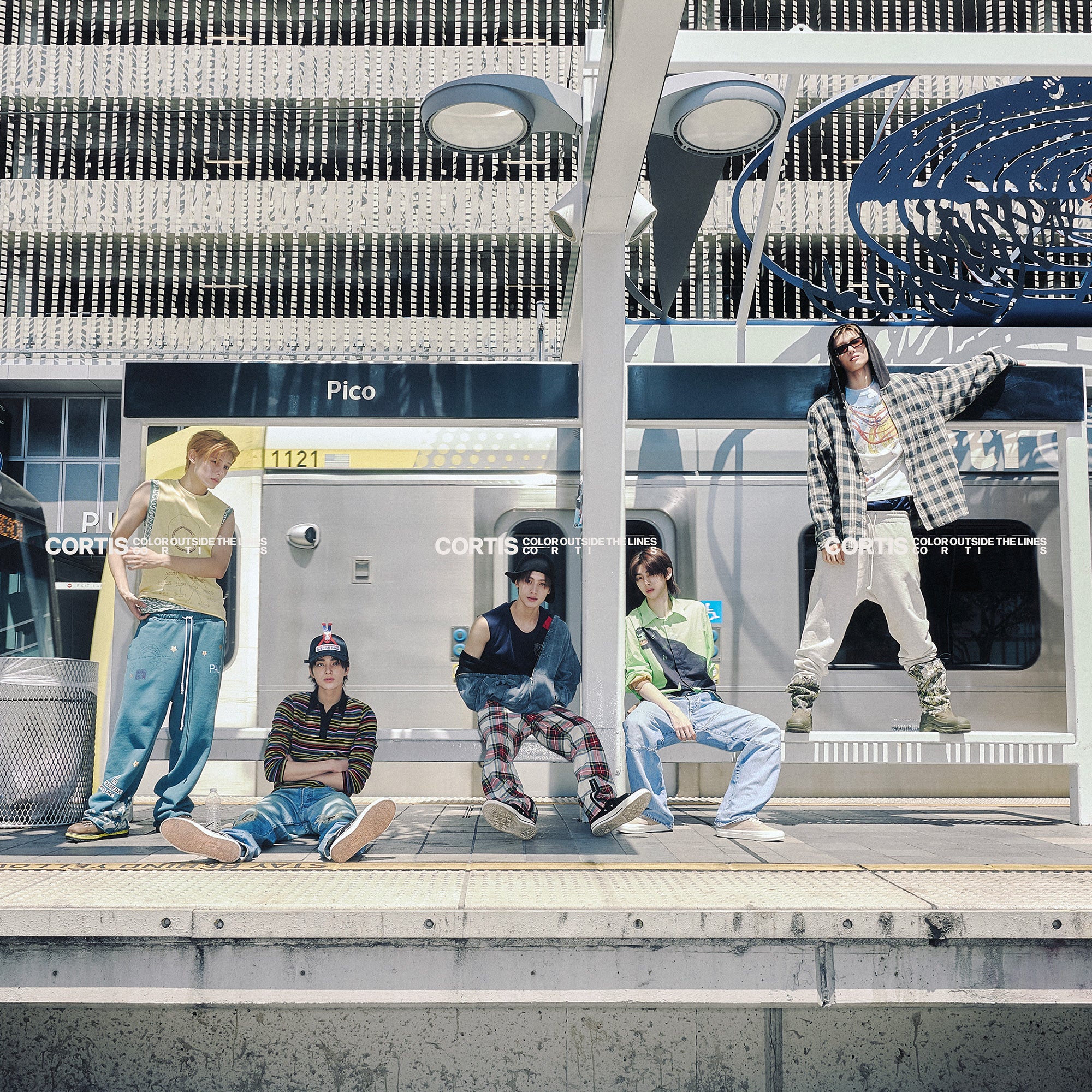 COLOR OUTSIDE THE LINES [Scene 2 ver.] (CD) – Apocalypse Vinyl