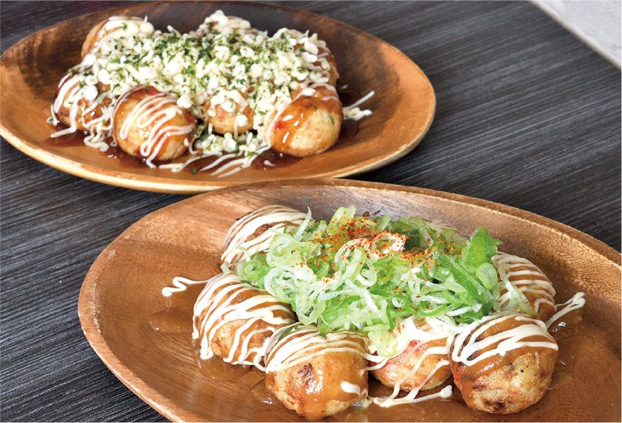 函館】真っ黒なたこ焼き…ではなく「イカさま焼き」！ ダーツのプロが