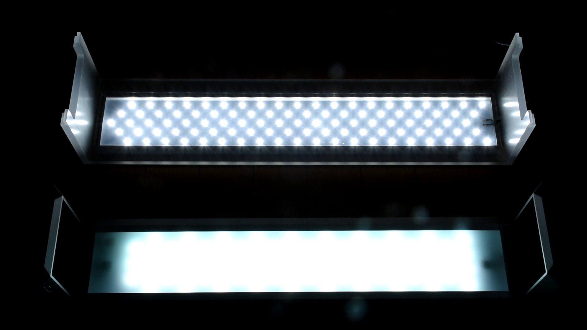 開封&レビュー：ADA アクアスカイ RGB 60 シルバー