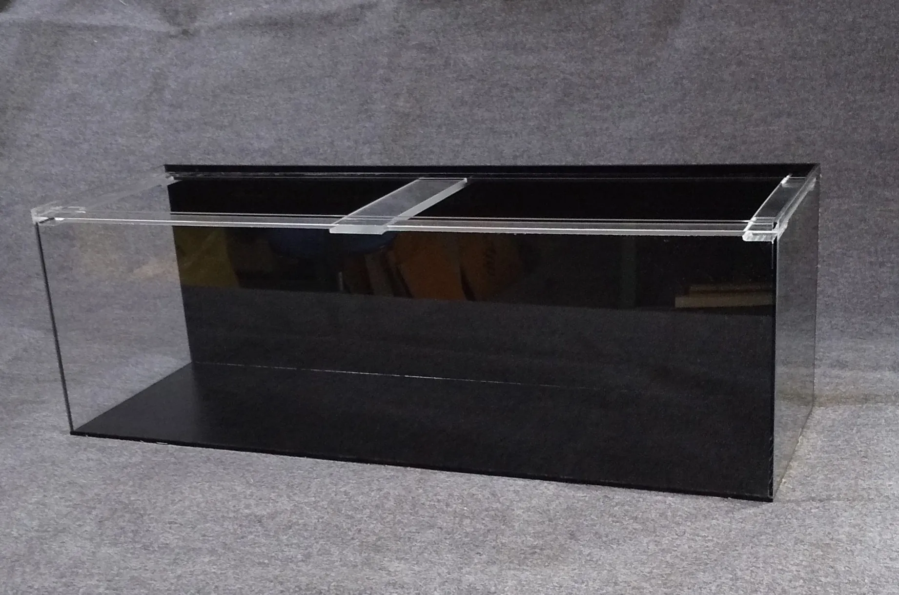 24/05/20 アクリル水槽二面黒マット発送。 | | 愛知県名古屋市で大型
