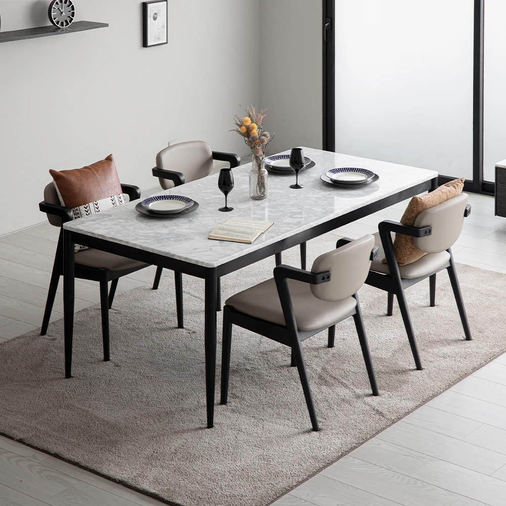 超希少】モビリア大理石ダイニングテーブル【mobilia】 超希少