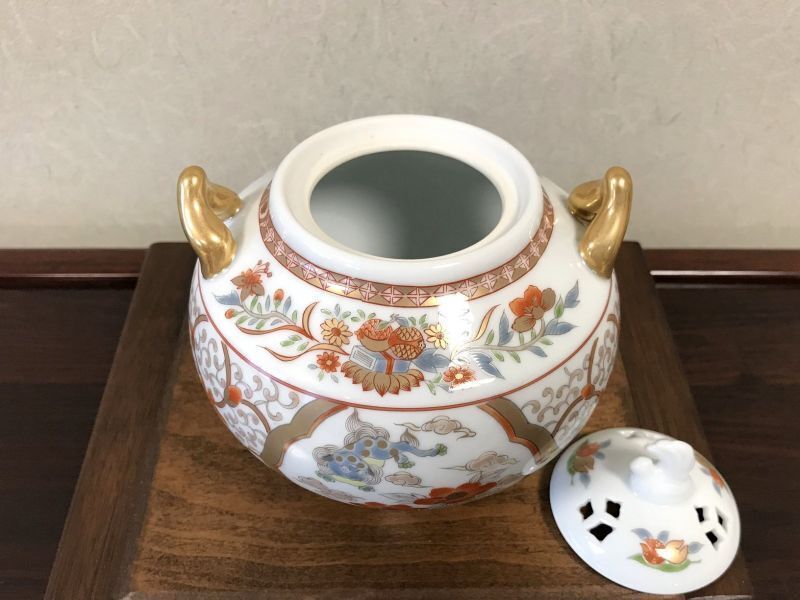 有田焼 弥左エ門窯】 金蘭獅子絵香炉/木箱付