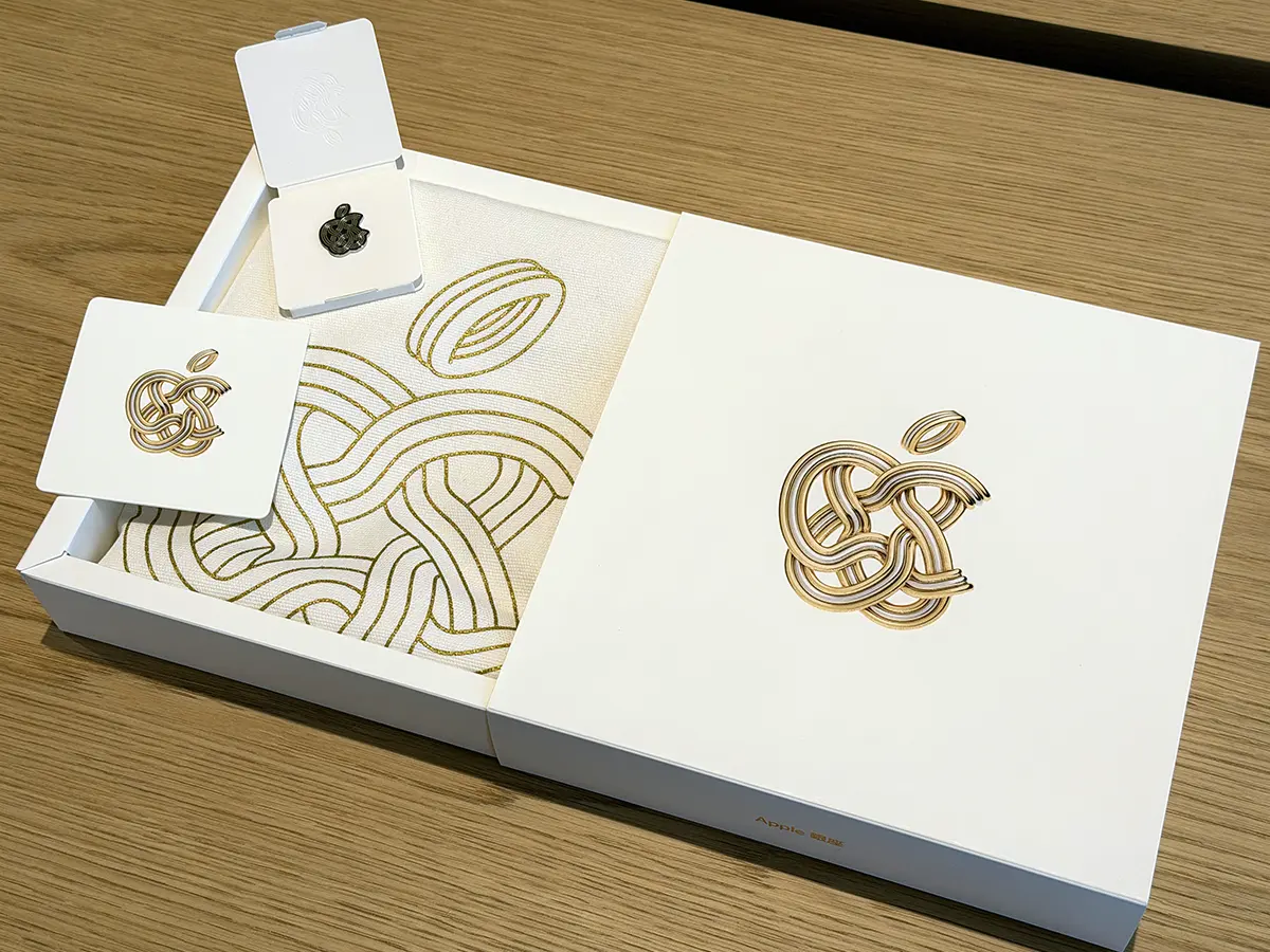 編集後記】Apple銀座のリニューアルオープン記念グッズとコンテンツ