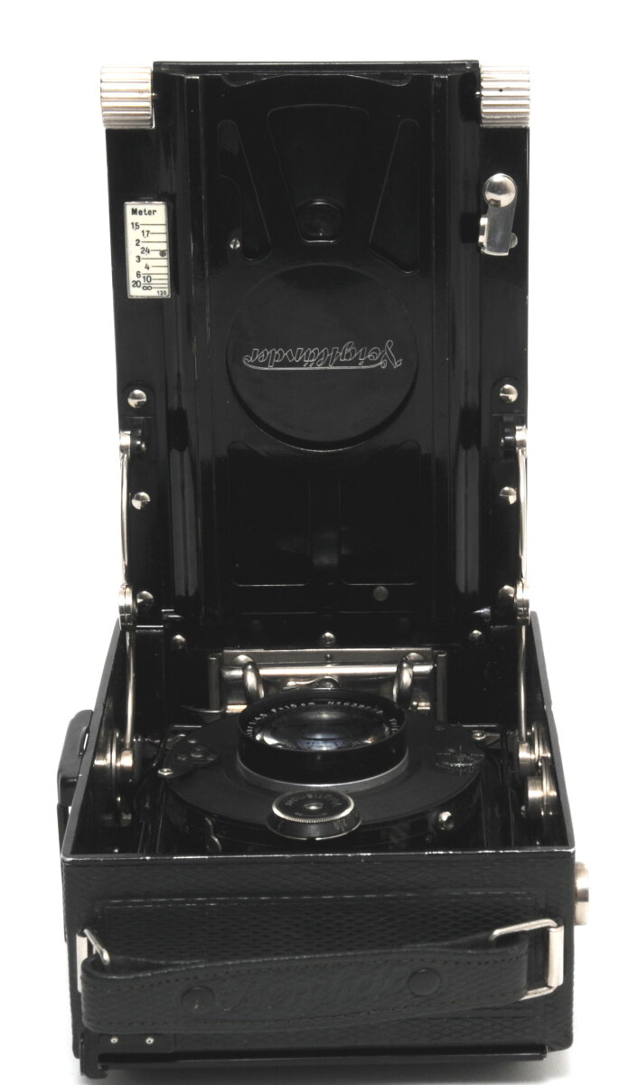 Vintage Voigtlander Bergheil Green folding camera w. Heliar 4,5