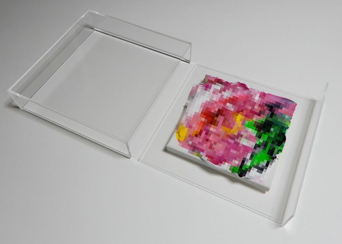 キャンバス・パネル作品のアクリルボックス額装 ～透明台座もできます