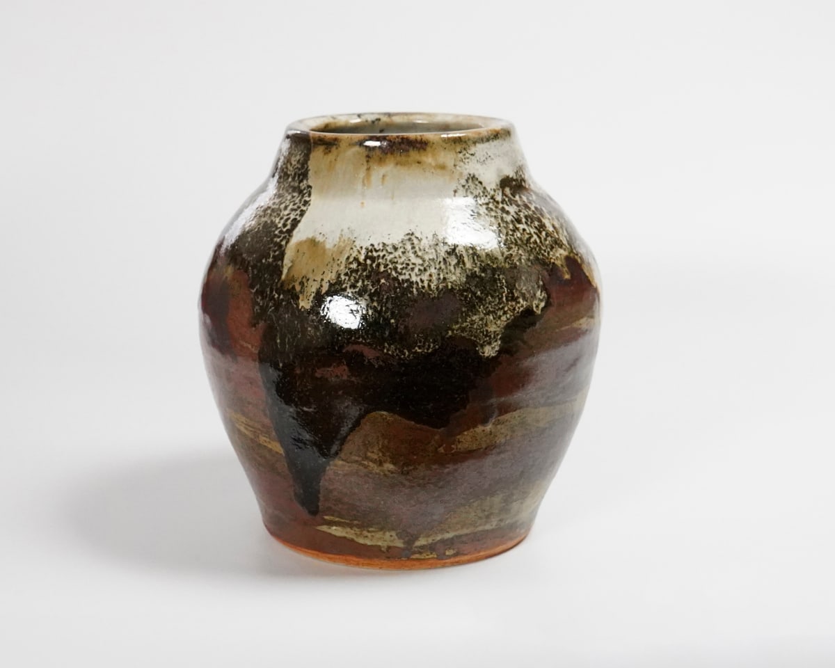 美しい古美術◇蔵から謎の紋様が描かれた小さくて可愛らしい抹茶茶碗が