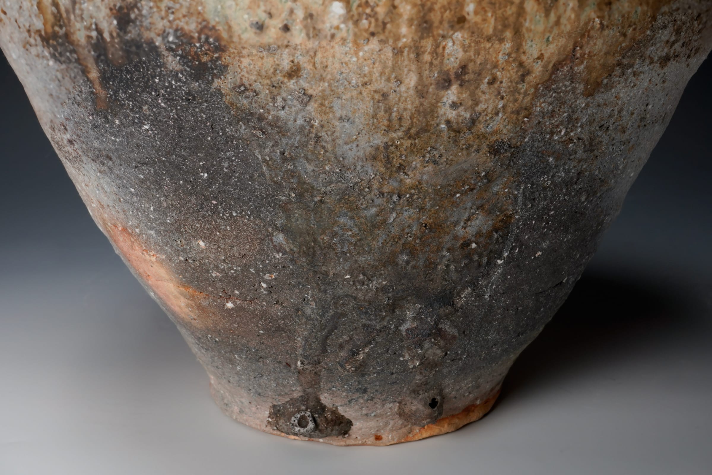 Furutani Michio 古谷道生, Shigaraki Jar 信楽広口壺 | Dai Ichi Arts