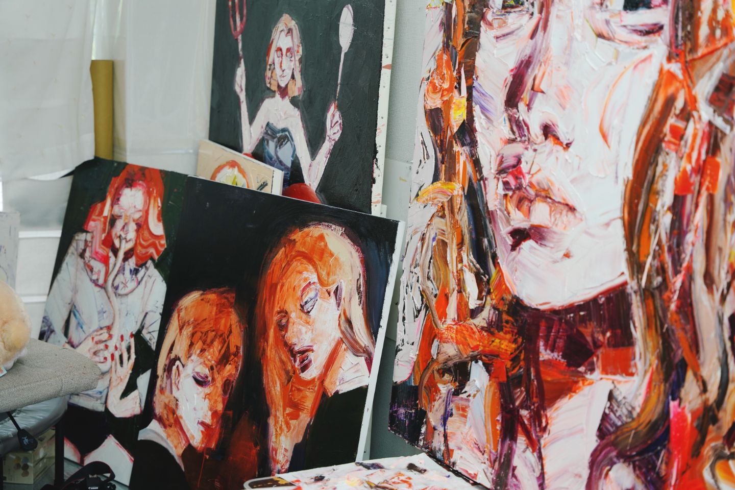 藤川さきアクリルキャンバス作品