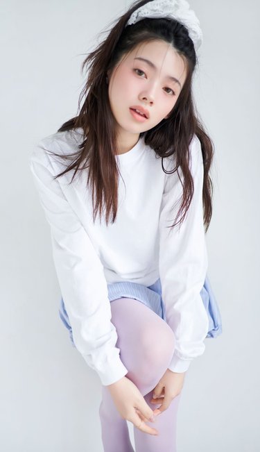 ロルのブランドディレクター・楫 真梨子「服飾の専門学校に通ってい