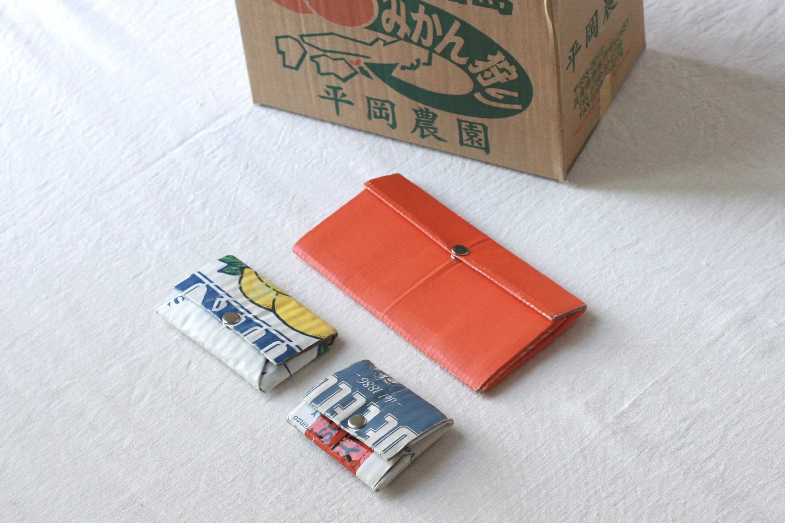 CARTON WALLET:ダンボールお財布のワークショップを開催しました