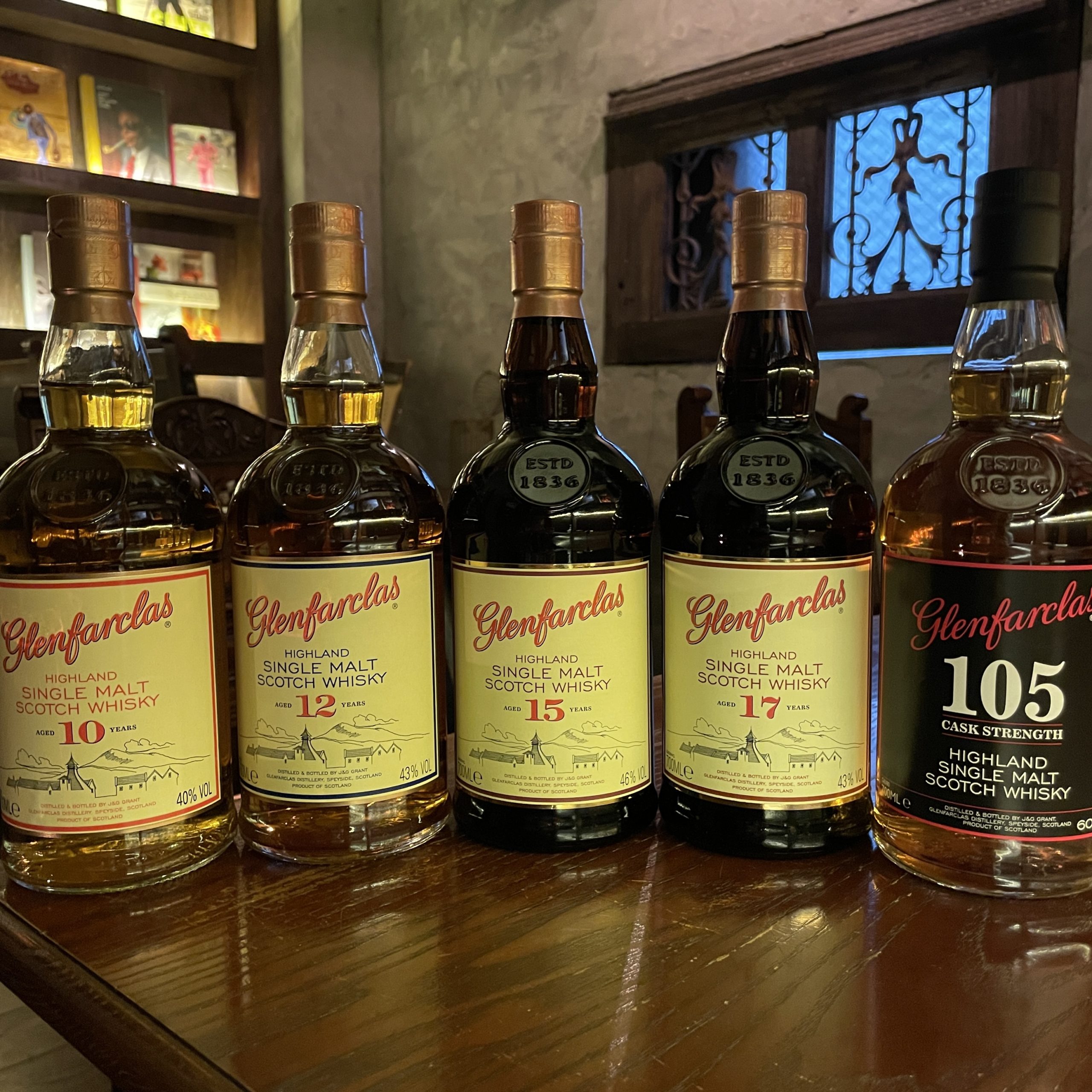 トバモリーレダイグ2005 12年アートワーク エージェンシー スリー