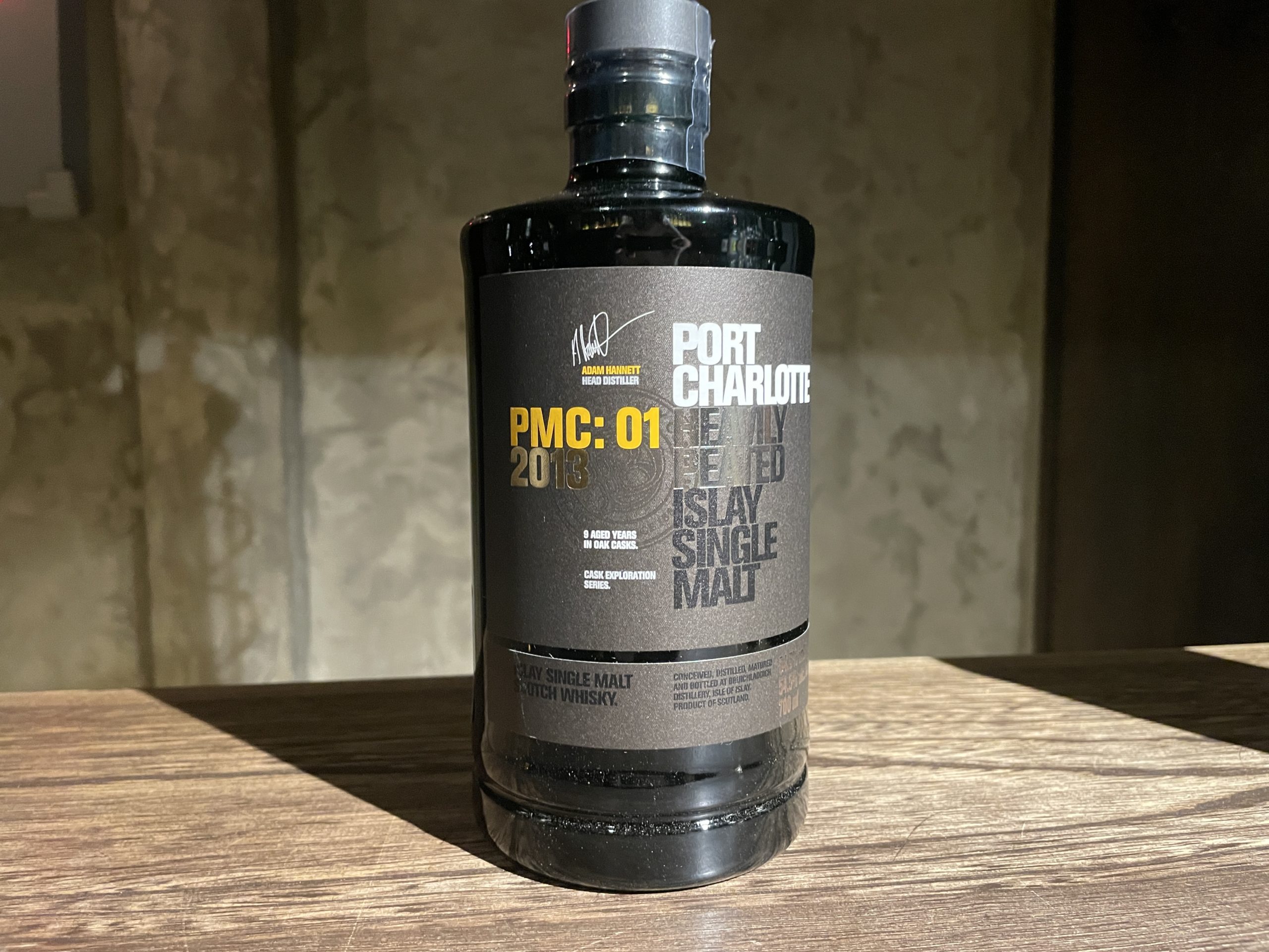 ポートシャーロット新ボトルリリース記念 ブルイックラディ蒸溜所の