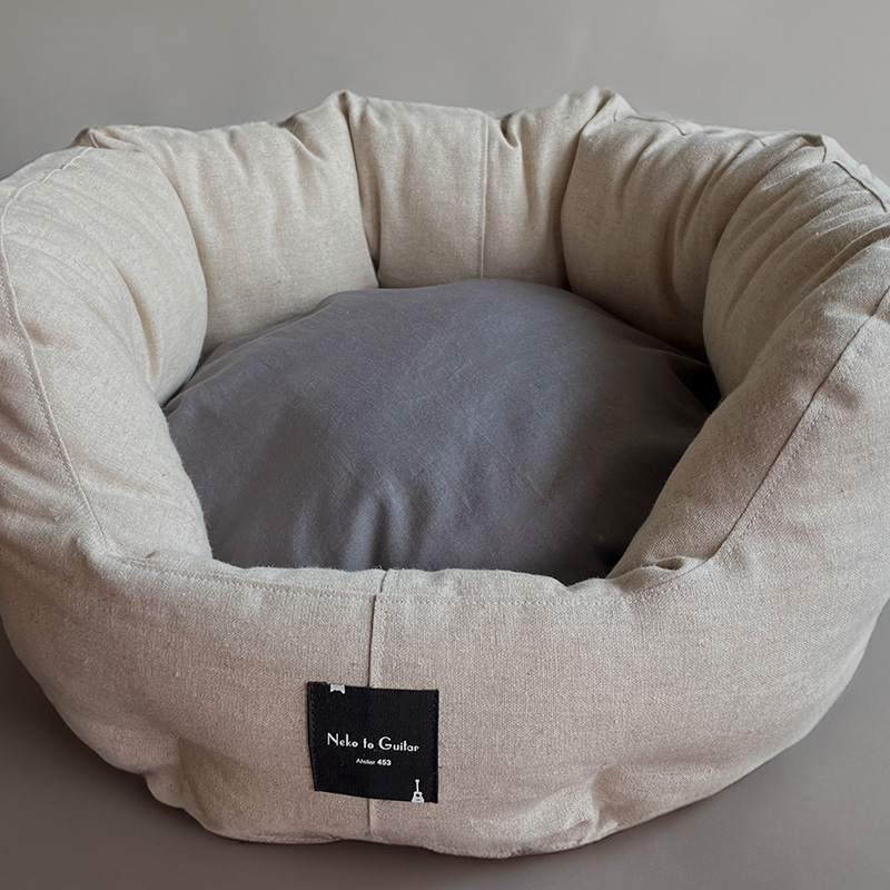 犬 猫 ペット ベッド | スナッグルベッド「小さめサイズで抱っこのよう