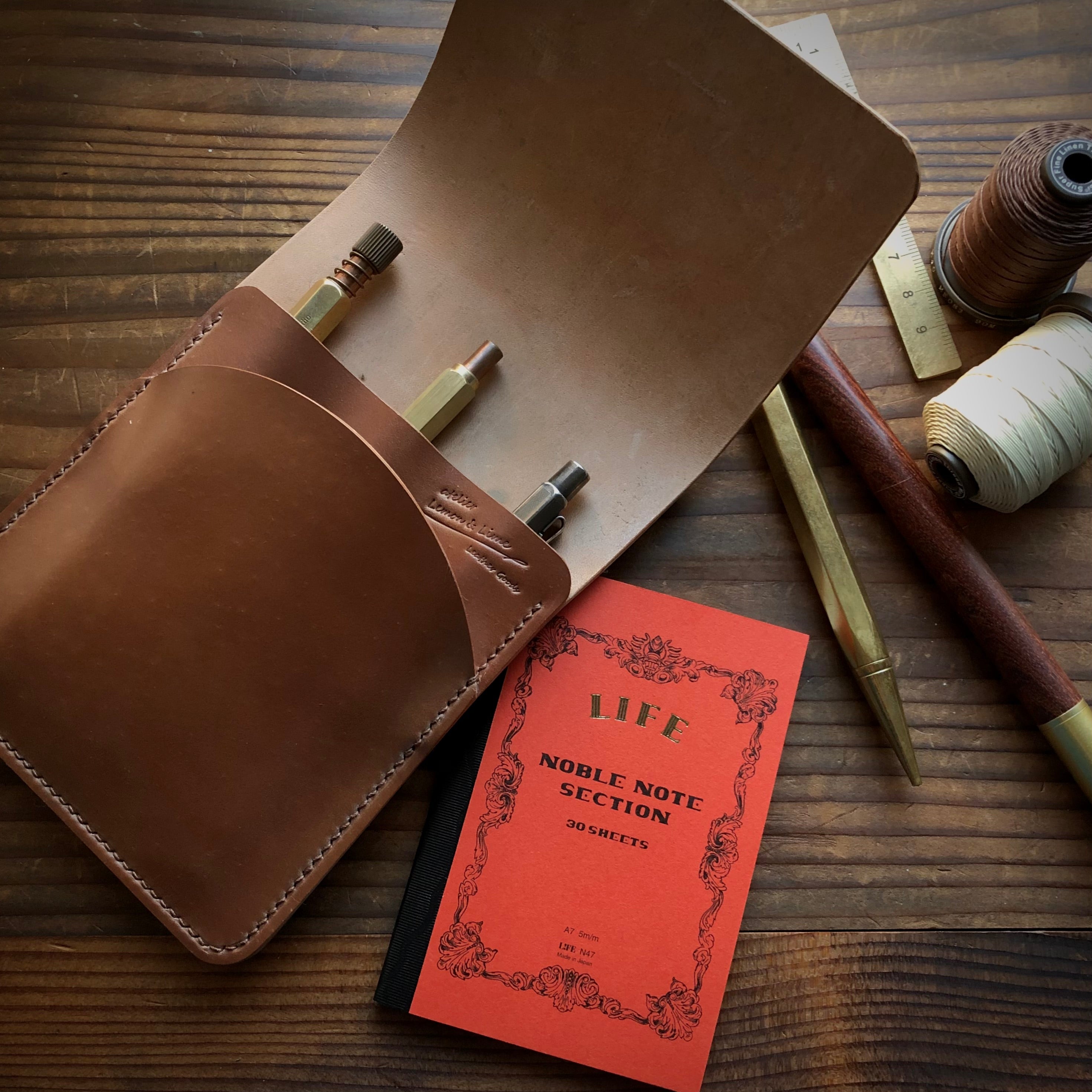 Horweenシェルコードバンのペンケース (Lサイズ) / atelier Lemon & Lime