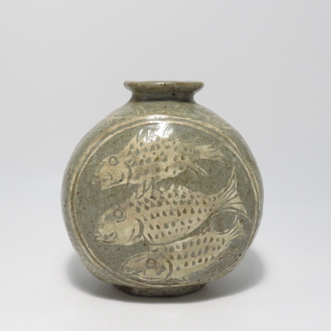 梅花堂】UM885 李朝美術 草花紋染付小壺 高10cm 古美術 朝鮮