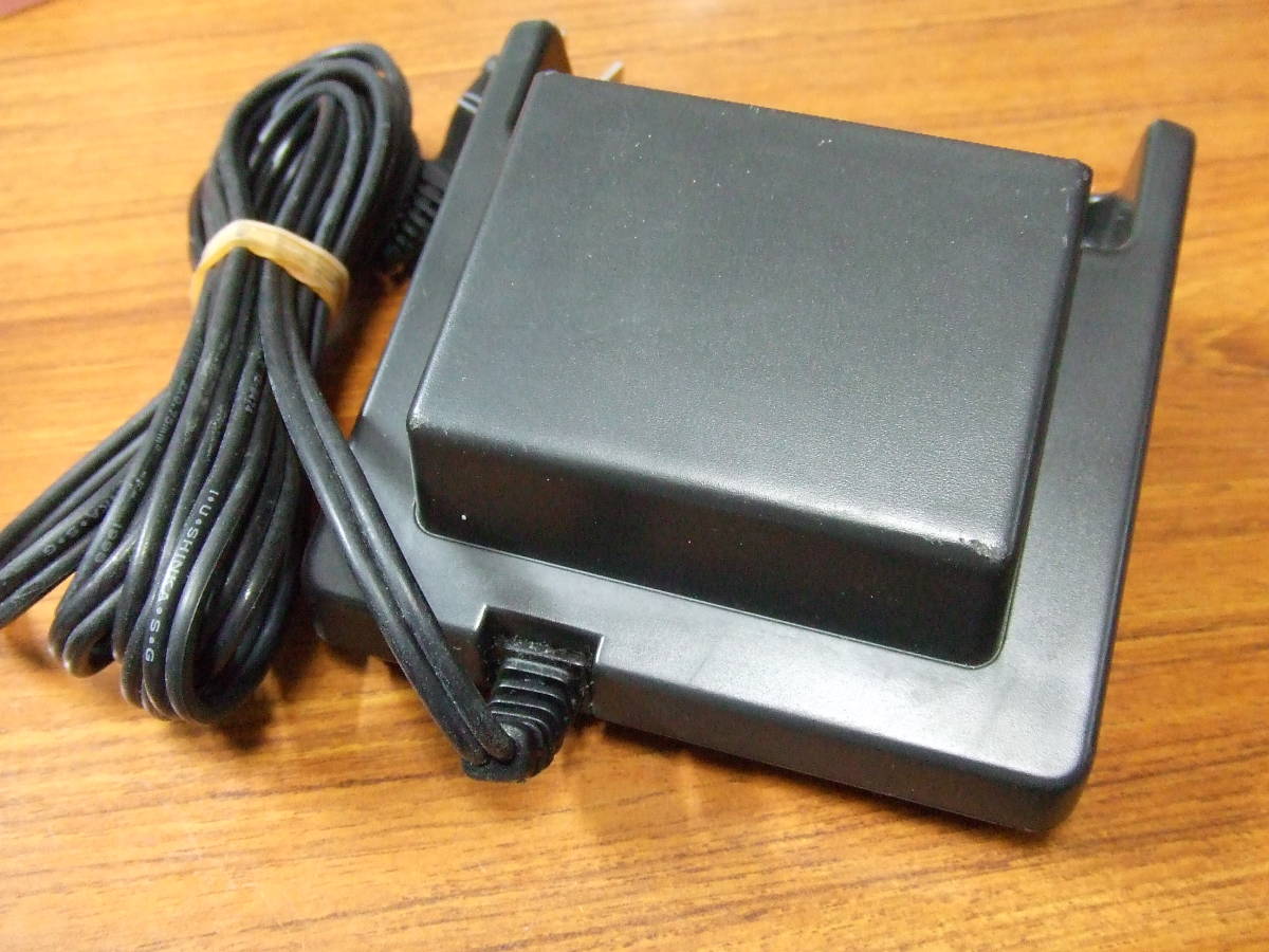 d309 希少！ソニー SONY WM-EX20専用 カセットウォークマン用 充電器