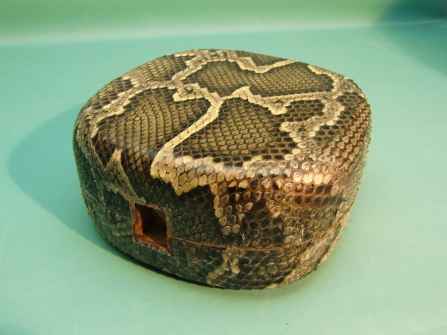 T14 逸品 沖縄三線専用 チーガ(胴) 本皮強化張り『現物出品』