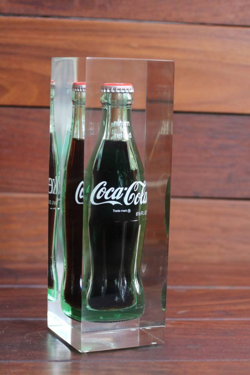 送料込み：コカコーラ・アクリル閉じ込めボトル・記念ノベルティー