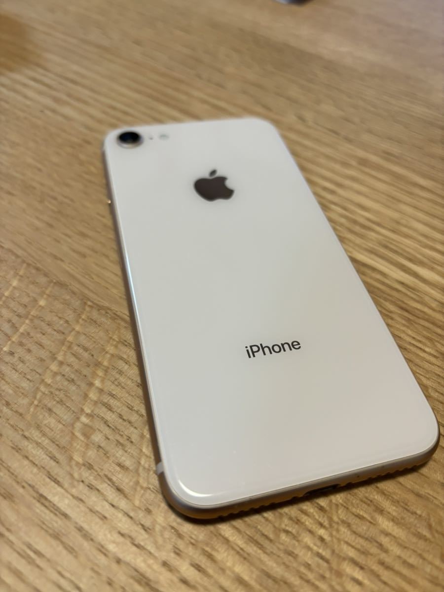 超美品 iPhone8 64GB バッテリー最大容量:81% SIMフリー iPhone8 64GB