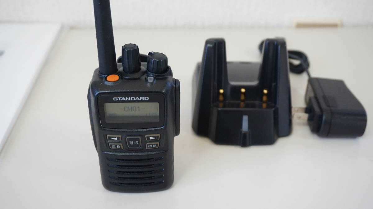 STANDARD デジタル簡易無線機 登録局 トランシーバー VXD20 デジタル