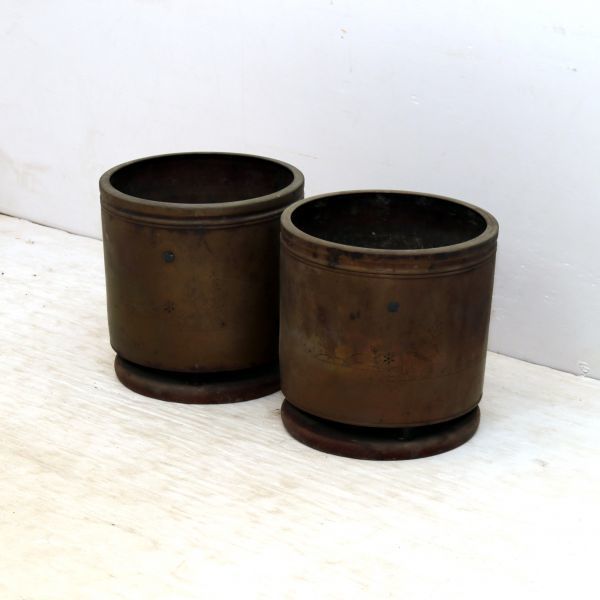 時代 真鍮 火鉢 一対 木製土台 手あぶり 金属工芸 灰道具 重さ約6kg