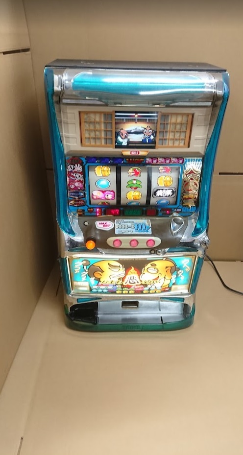 パチスロ 偽物語 実機 コイン不要機付 送料無料 引取限定】サミー 偽