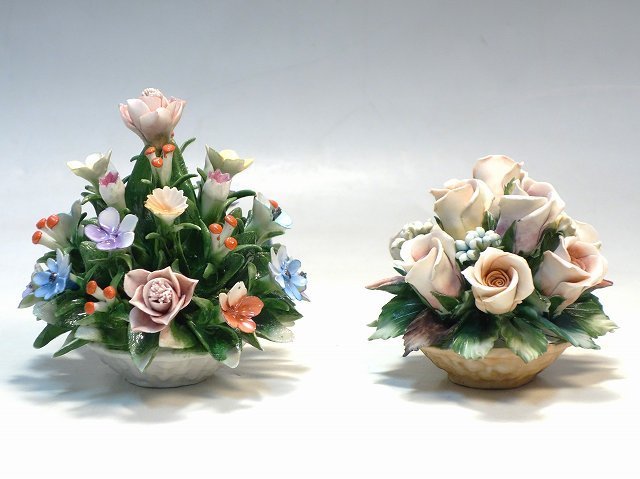 イタリア 伝統工芸品 CAPODIMONTE カポディモンテ 置物 陶器 花