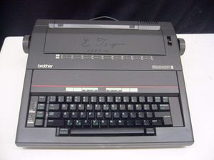 ブラザー タイプライターのYahoo!オークション(旧ヤフオク!)の相場