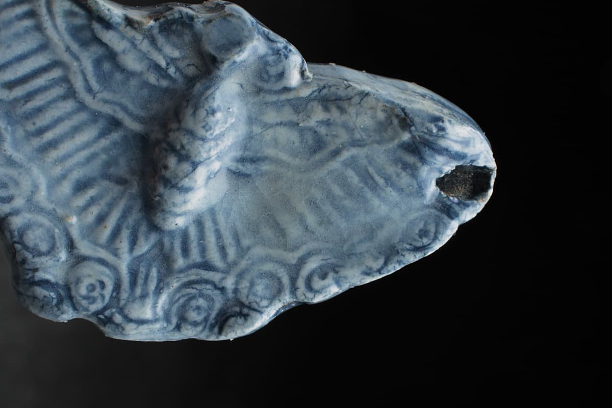 古美術 李朝瑠璃釉水滴蝶