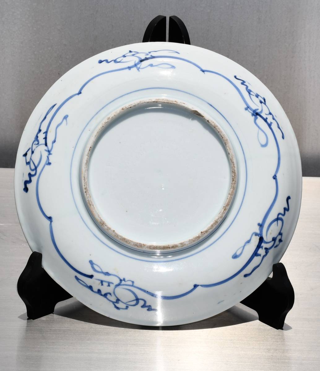 A107 古伊万里 染付花唐草文大鉢 見込山水文 径 重 江戸時代
