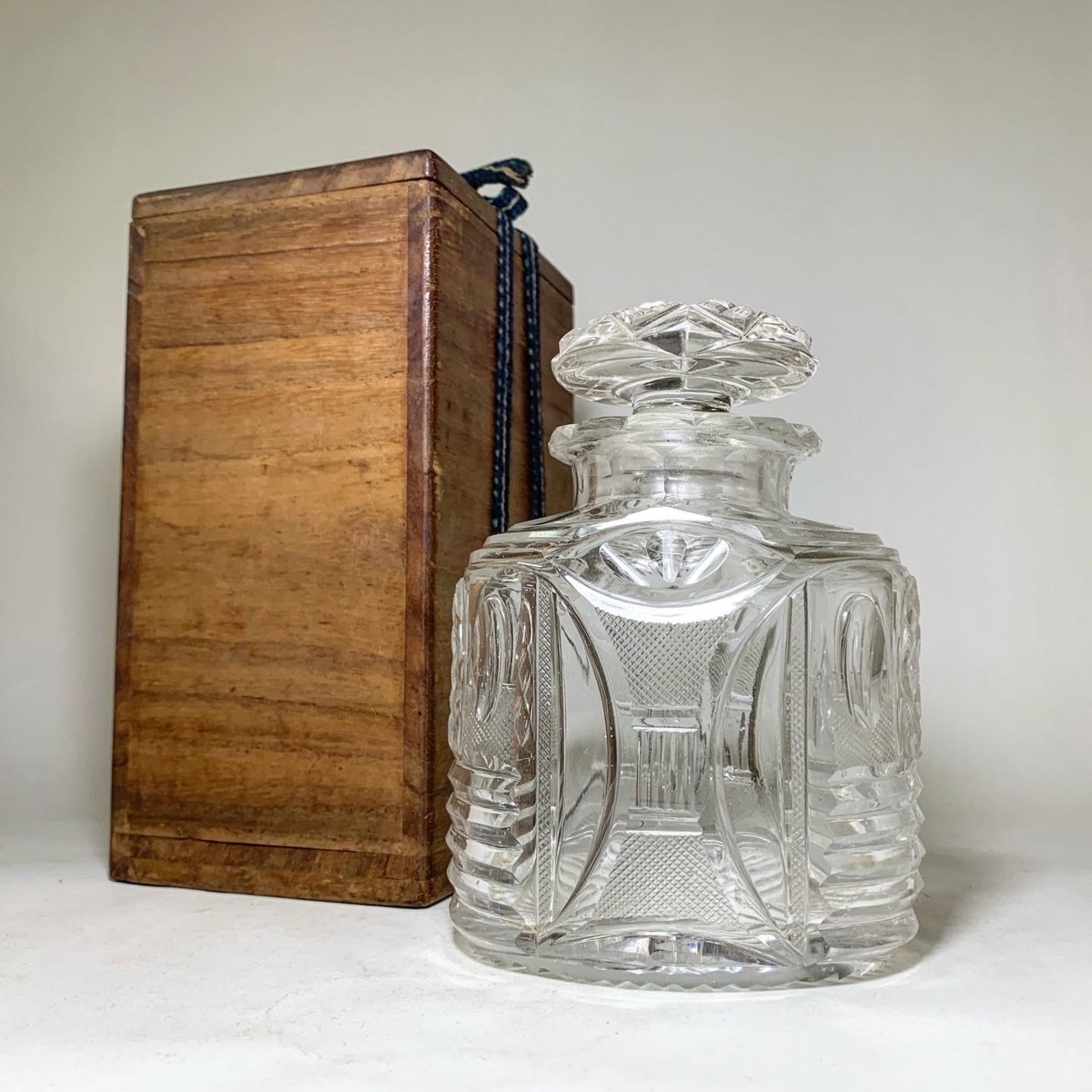 京都 時代 江戸切子 デキャンタ 高さ：14.3cm 古ガラス 検）ギヤマン