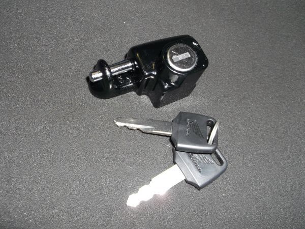 ハンターカブ純正サブタンクホルダー