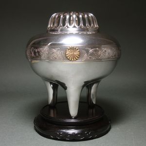 内島市平 青鳳作 銀製 シルバー 三足香炉 銀900刻印 香道具 置物 香炉