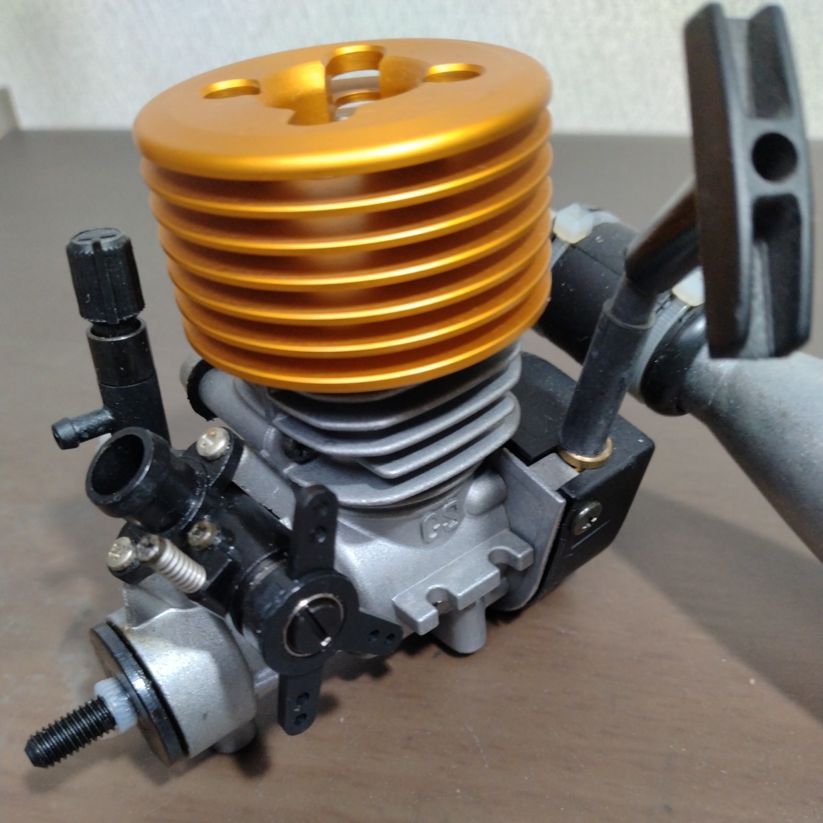 京商gs エンジンリコイルスタート圧縮強い