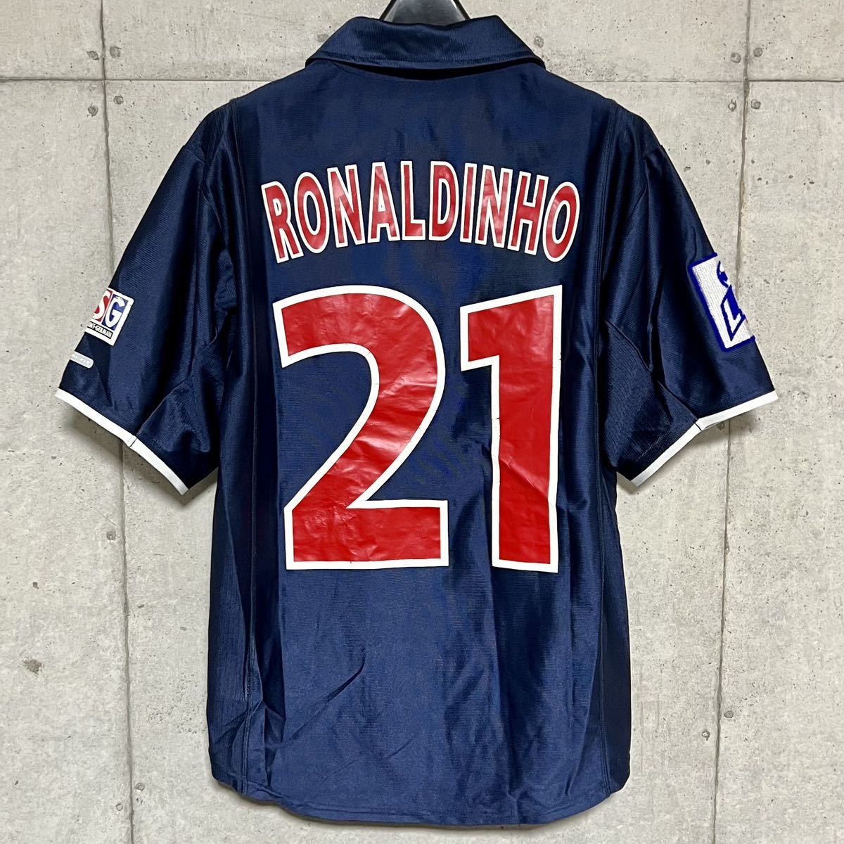 Yahoo!オークション - 【美品 】01/02 PSG ♯21 ロナウジーニョ パリ・