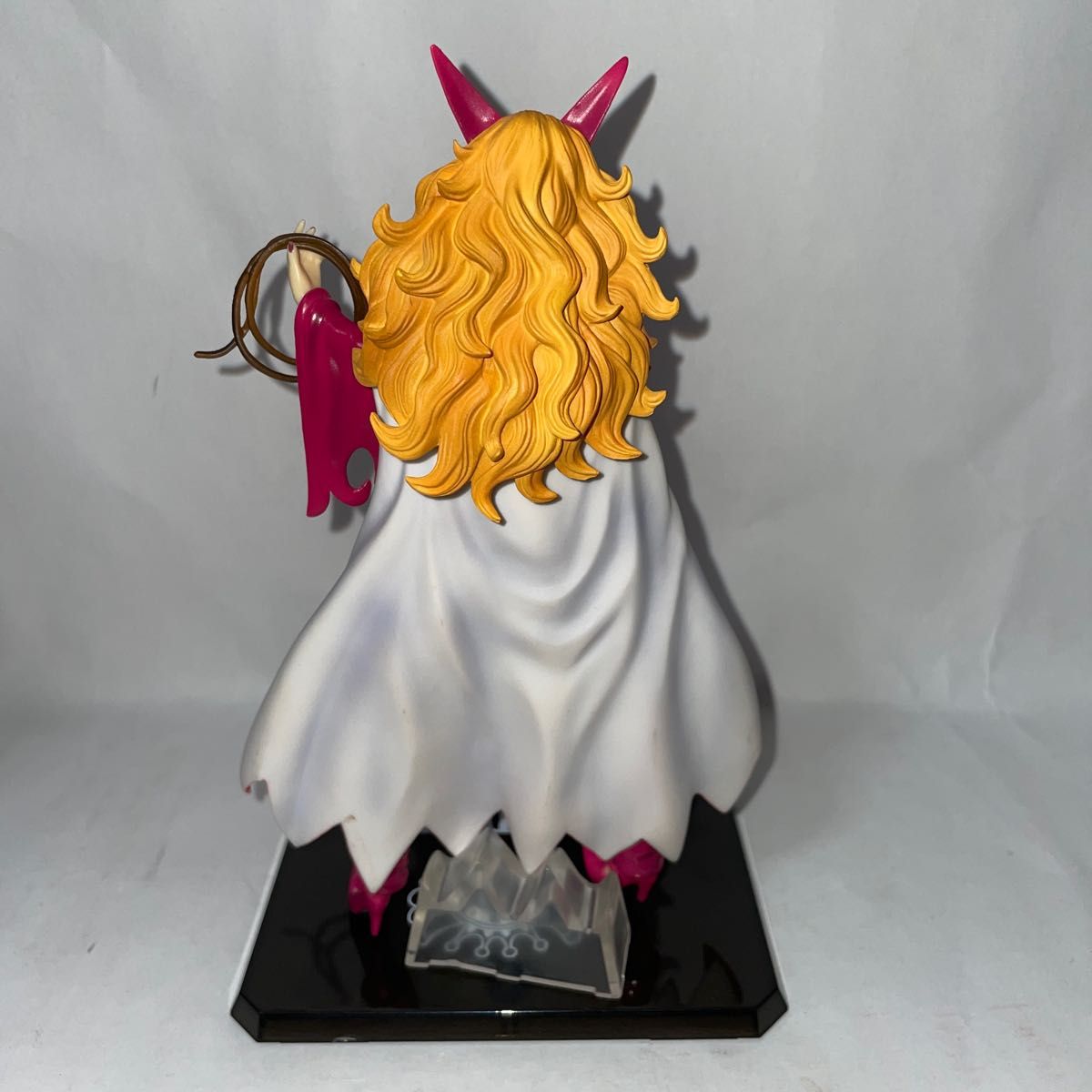 ワンピース フィギュアーツzero マゼラン サディちゃん ハンニャバル