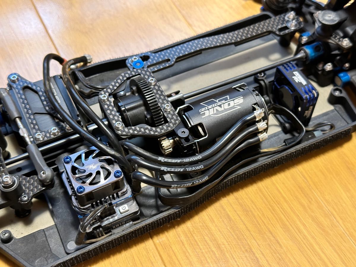 アソシエイテッド ASSOCIATED B74 1D メカ付き レシーバーレス スペア