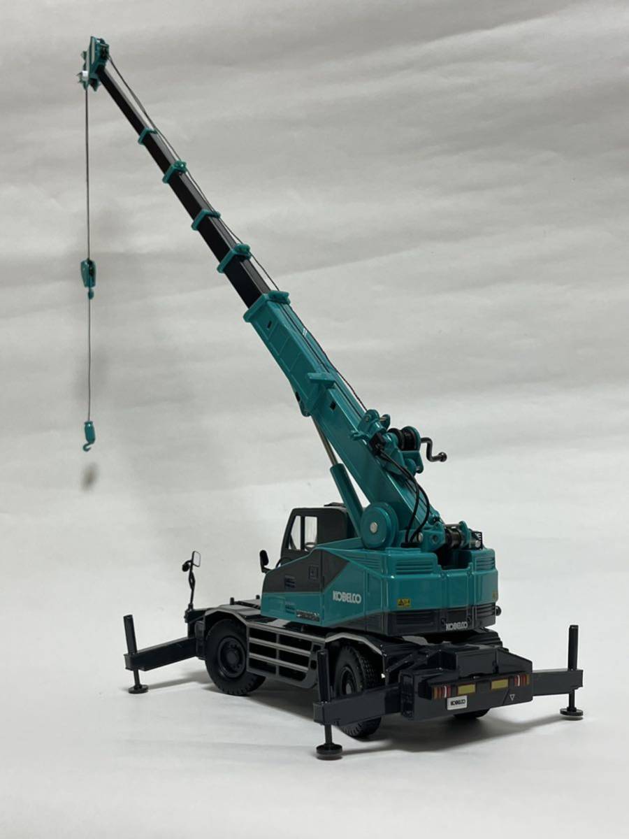 コベルコ建機KOBELCO PANTHER 250 X 1/50 Amazon.co.jp: 1/50 コベルコ