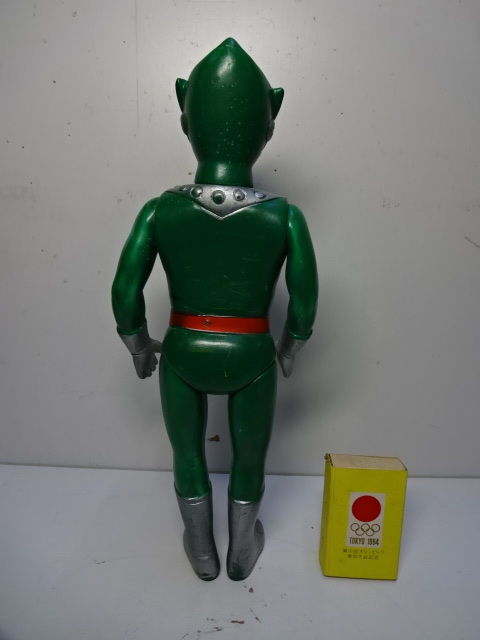 面割れ有り 無版権サンダーマスク面取れソフビ パチ 無版権 サンダー