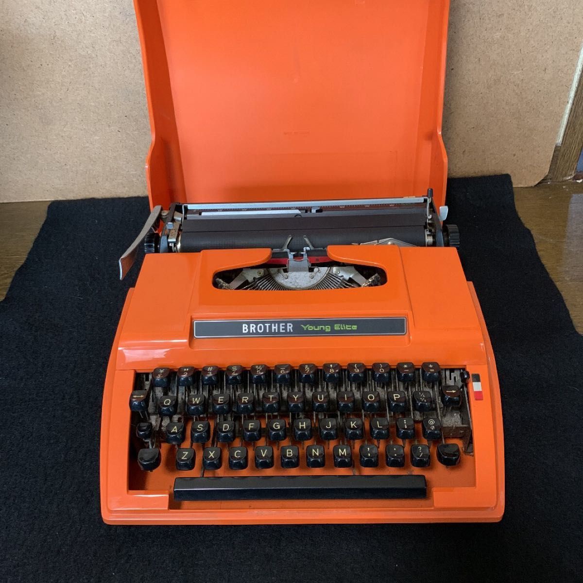 英文タイプライター BROTHER Young elite 昭和レトロ｜Yahoo!フリマ