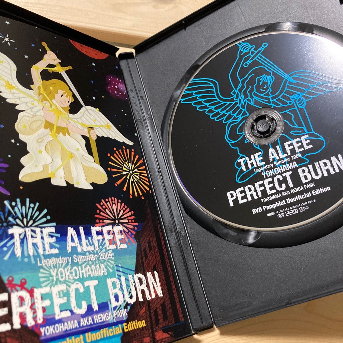 2506-2413 DVD THE ALFEE 2019 夏の乱 公式版＆海賊版 2506-2413 DVD