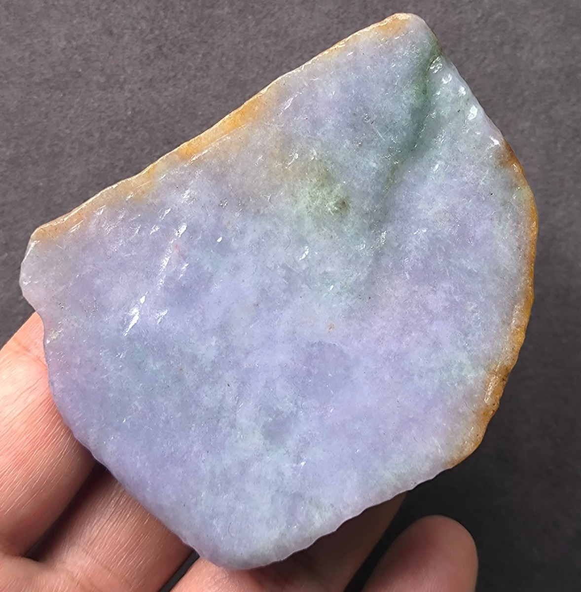 ミャンマー産ラベンダー本翡翠のルース①