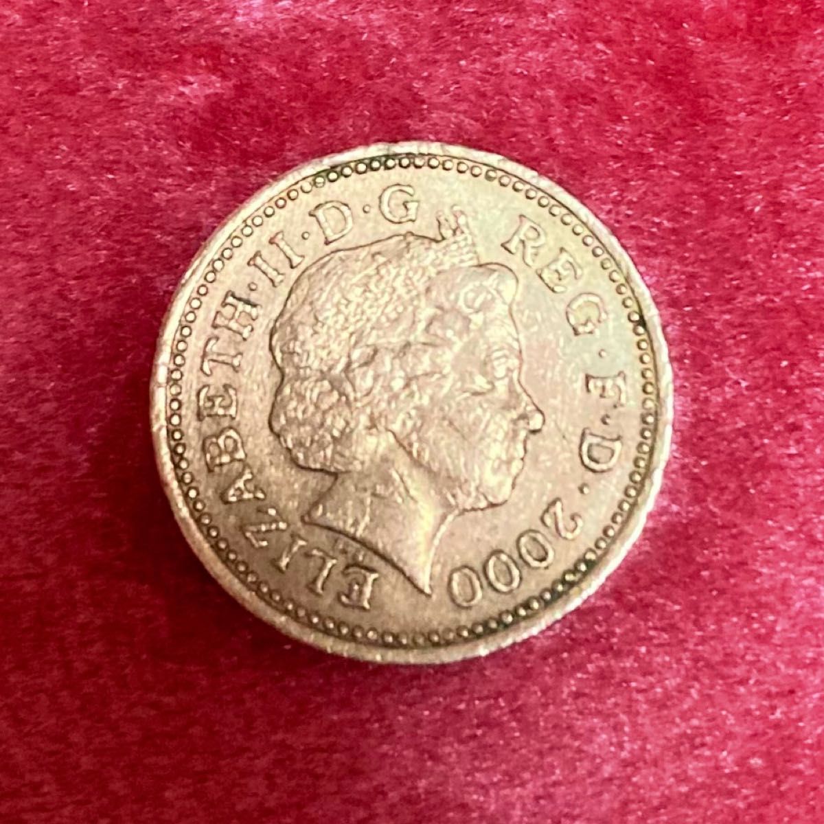 イギリス旧1ポンド硬貨2000年版特別デザイン（Dragon）ウェールズの