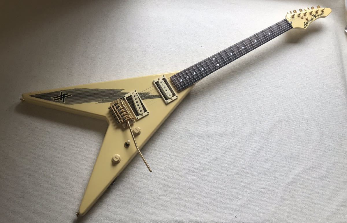 Yahoo!オークション - AriaProⅡ アリアプロXX DLX フライングVエレキ